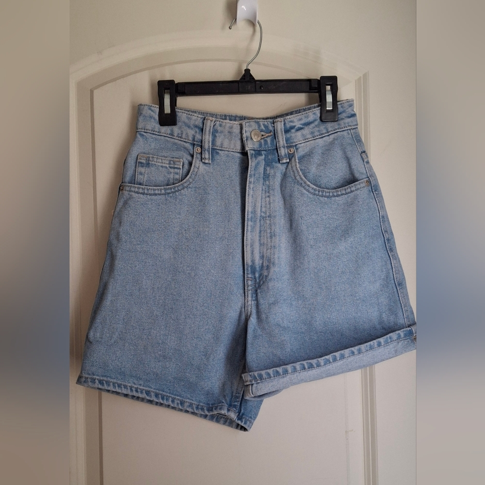 Zara Classic Blue Denim Women's Shorts Sz 00‎ Casual Summer Boho Travel Crusie